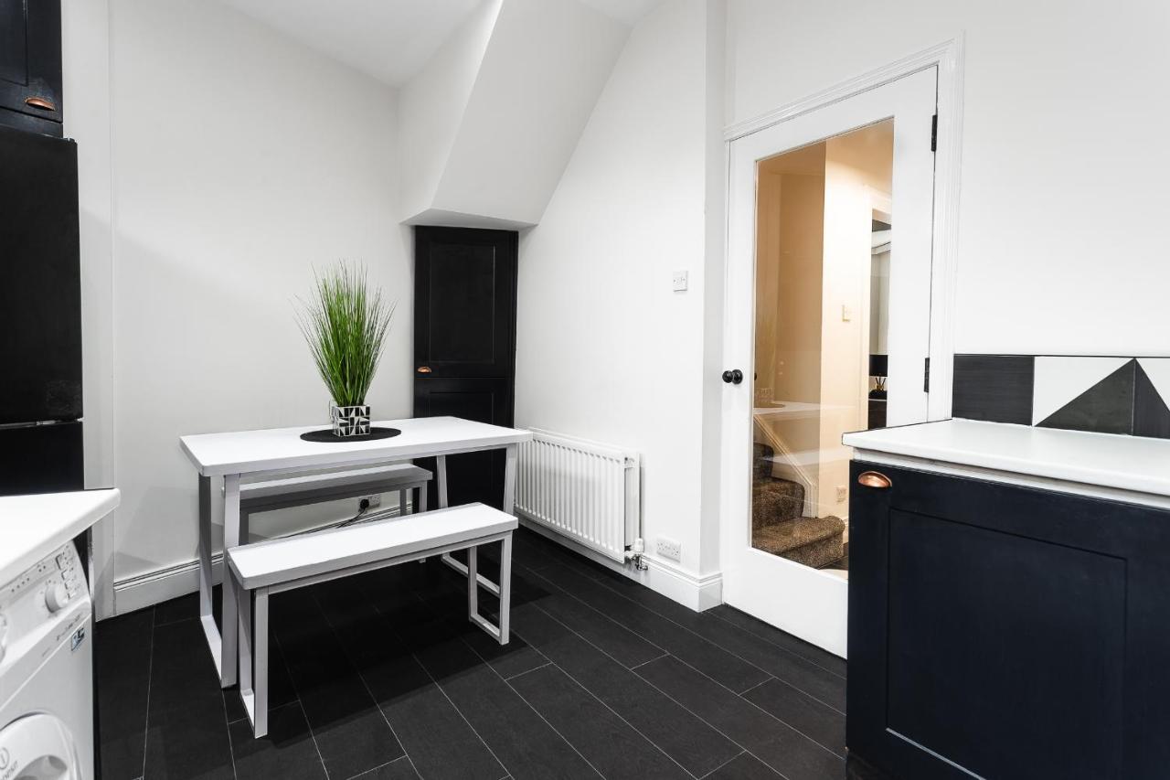 The Crescent Townhouse Villa Lisburn Luaran gambar
