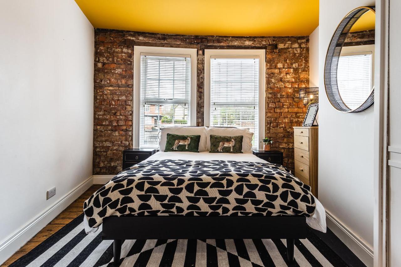 The Crescent Townhouse Villa Lisburn Luaran gambar